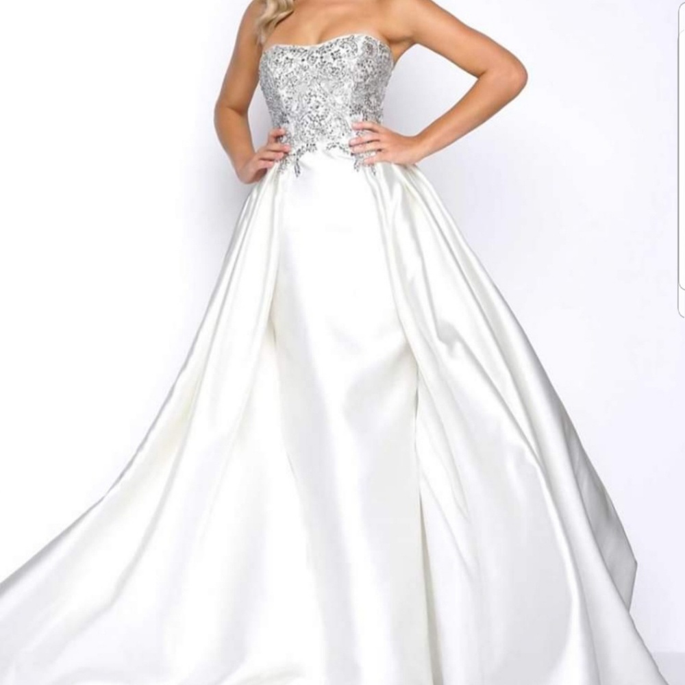 Macduggal 0/2
